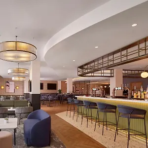 Doubletree By Hilton Hotel